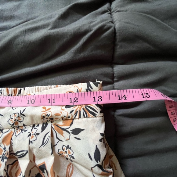 The Westside island oasis silk hi waist pants size Small - Picture 14 of 14